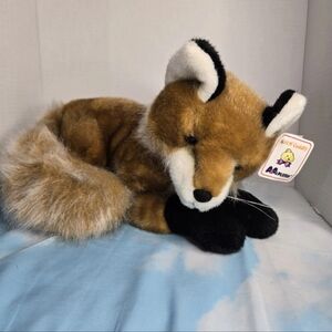 Red Fox Laying Plush Realistic Stuffed Animal Toy A&A Vintage New NWT Silver Tip